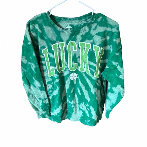 St. Patrick’s Day Sweatshirt “Lucky” - Picture 2 of 4